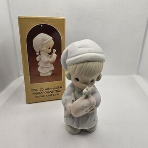 Precious Moments time to wish MerryChristmas Porcelain Figurine 1988 boy special
